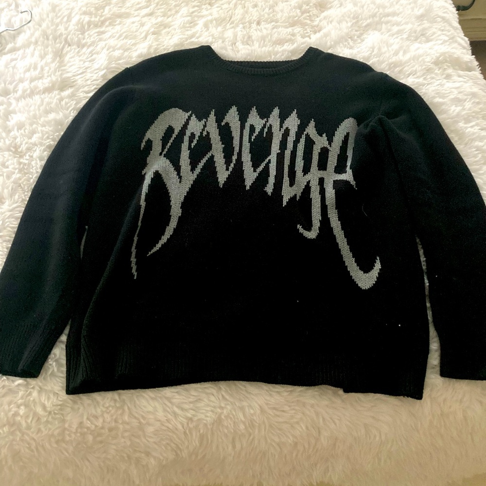 REVENGE KNIT SWEATER